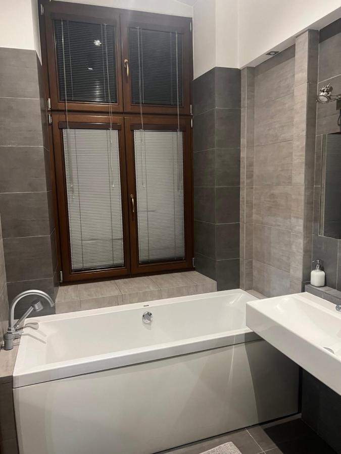 Nowoczesny 100M2 Apartament W Centrum Łódź Zewnętrze zdjęcie